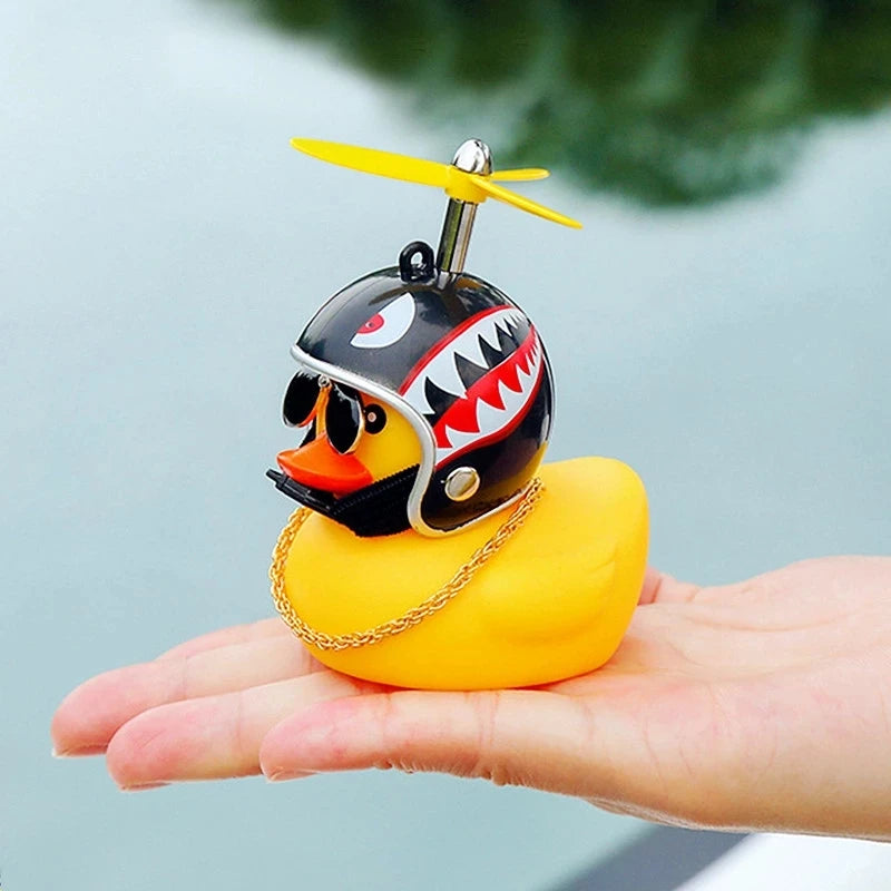 Adorable Duck with Helmet – Fun Motorcycle Rider Car Decor, Perfect for Cycling & Biker Vibes!